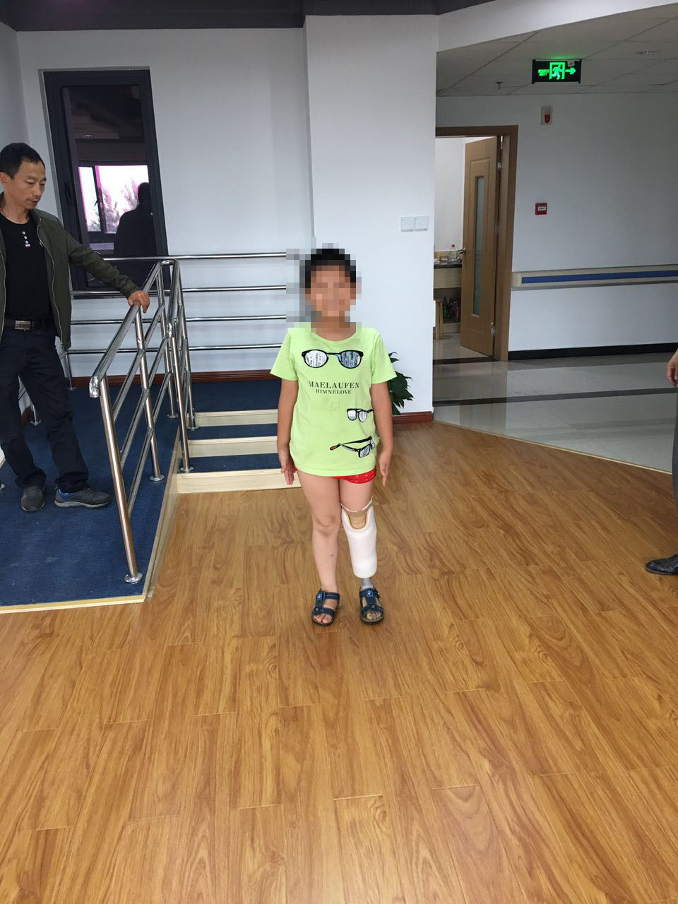 客户4